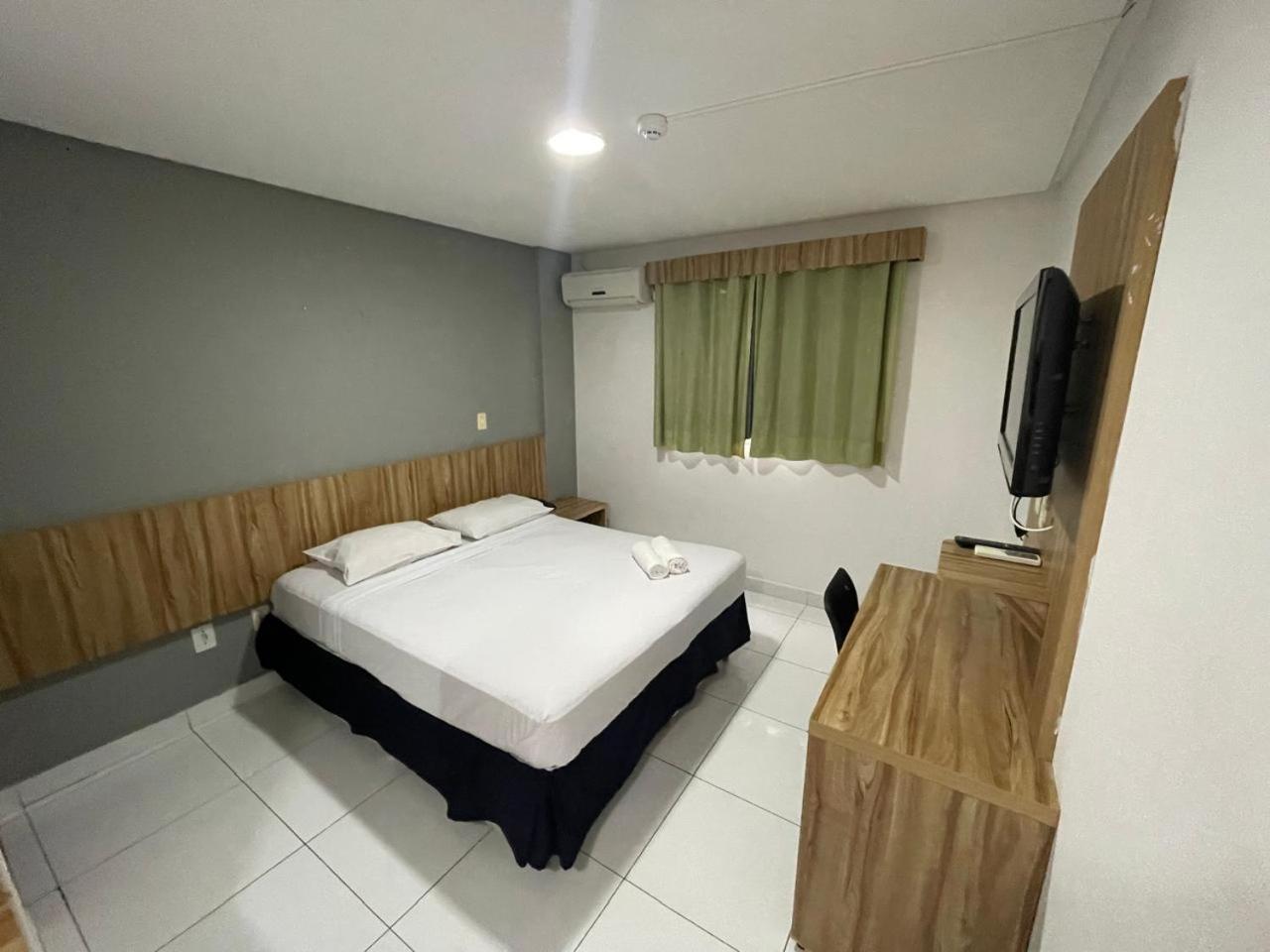 Cr Hotel Bueno - Antigo Hotel Serras De Goyaz Goiania Ngoại thất bức ảnh