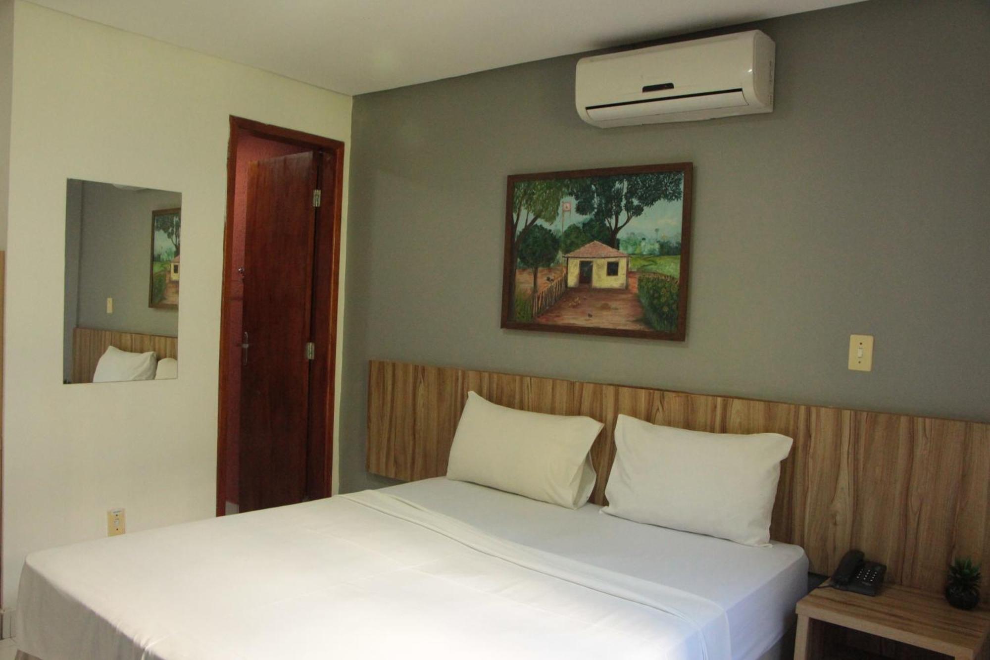 Cr Hotel Bueno - Antigo Hotel Serras De Goyaz Goiania Ngoại thất bức ảnh A room at the hotel