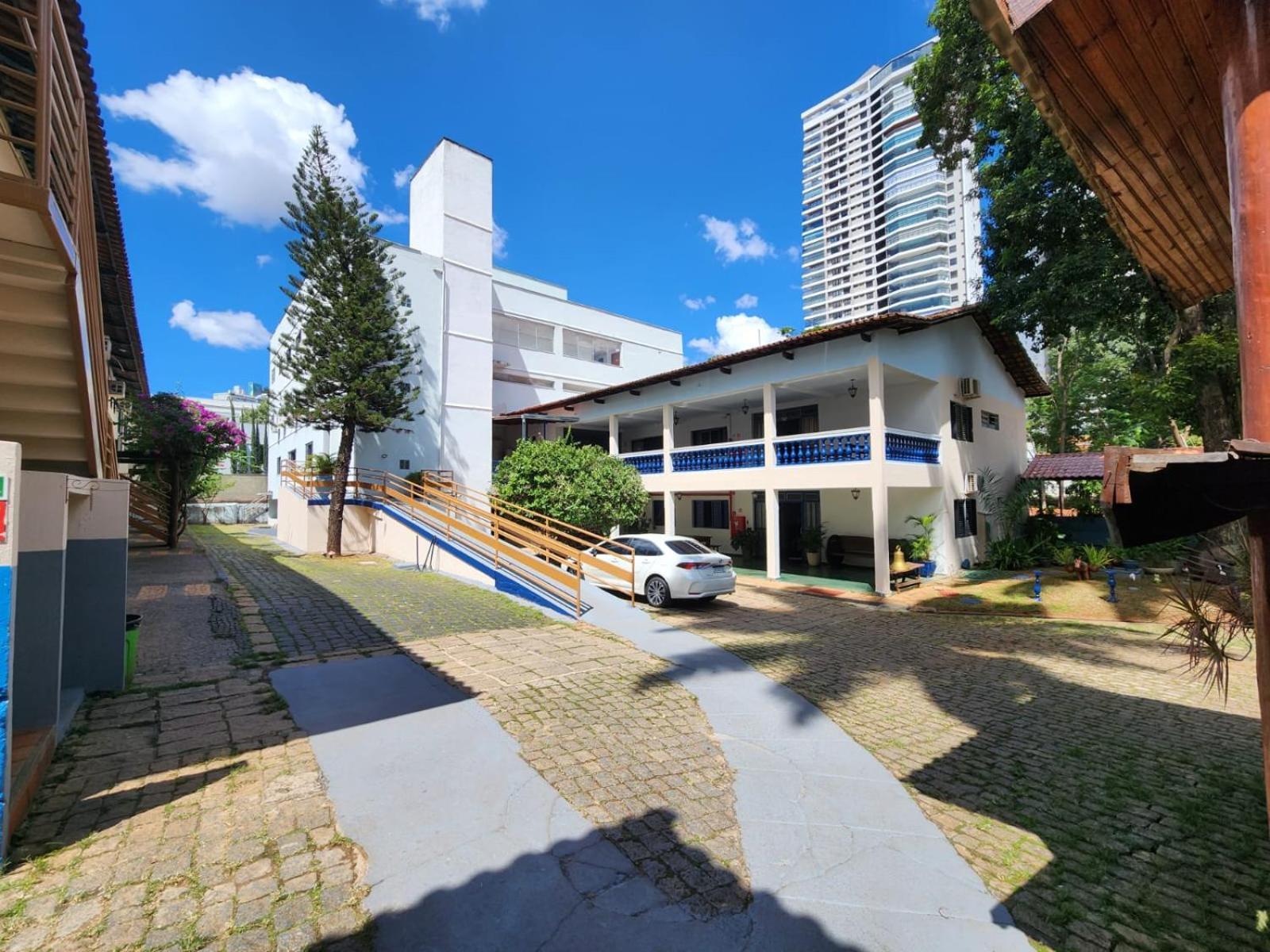 Cr Hotel Bueno - Antigo Hotel Serras De Goyaz Goiania Ngoại thất bức ảnh